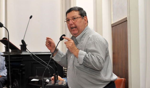 Proibição à buzina do barulho aprovada em primeira discussão (25/11/2016 00:00:00)