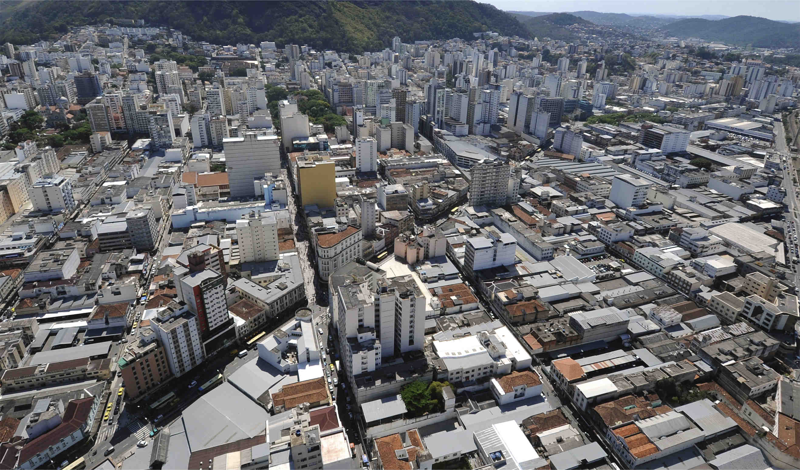 IPTU 2017 começa a tramitar na Câmara (29/11/2016 00:00:00)