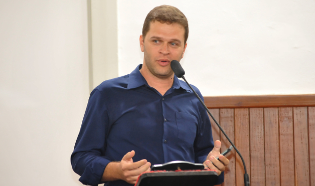 Vereador Charlles Evangelista propõe Moção de Repúdio ao Governador Fernando Pimentel (04/01/2017 00:00:00)