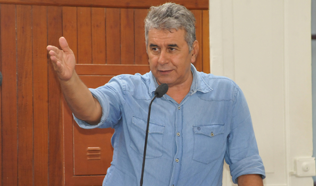 Projeto de Lei promove inclusão da criança deficiente nos espaços públicos de recreação (06/01/2017 00:00:00)