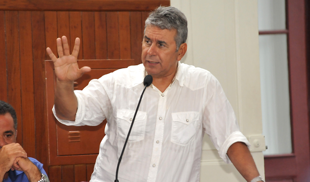 Antônio Aguiar apresenta Projeto de Lei que regulamenta o Passe Livre para deficientes em JF (17/01/2017 00:00:00)