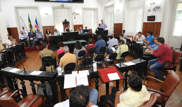 PJF anuncia produção de mosquitos geneticamente modificados para combater o aedes (16/02/2017 00:00:00)