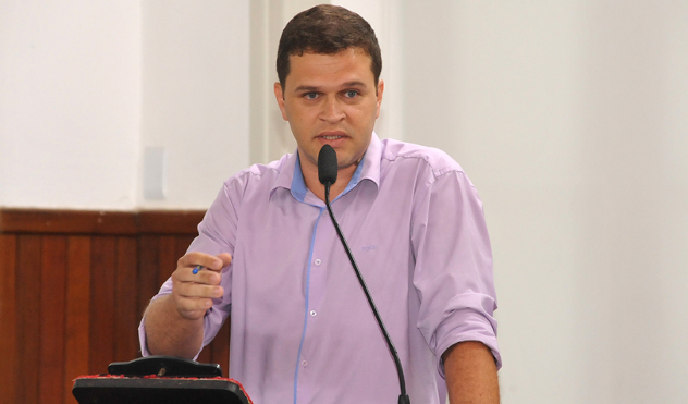 Estacionamento gratuito em hospitais pode virar lei (22/02/2017 00:00:00)