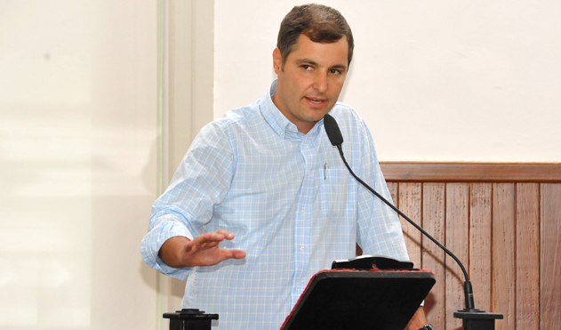 Marlon quer multa mais alta e participação popular na luta contra o vandalismo (02/03/2017 00:00:00)