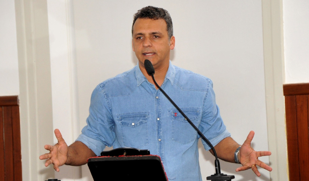 A pedido do Sindicato, vereador pede sobrestamento do Código Sanitário (27/04/2017 00:00:00)