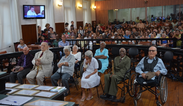 23 idosos centenários serão homenageados na Câmara (05/05/2017 00:00:00)