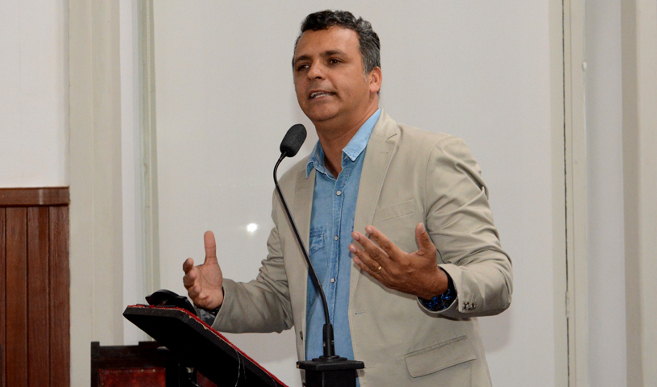 Educação especial é discutida em  primeira audiência do 5º período Legislativo (16/05/2017 00:00:00)