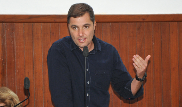 Marlon propõe lei para aumento de multa por maus tratos aos animais (18/05/2017 00:00:00)