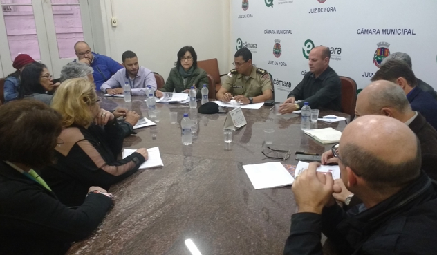 Minha Casa, Minha Vida - Câmara discute reintegração de imóveis ocupados irregularmente e segurança (21/08/2017 00:00:00)