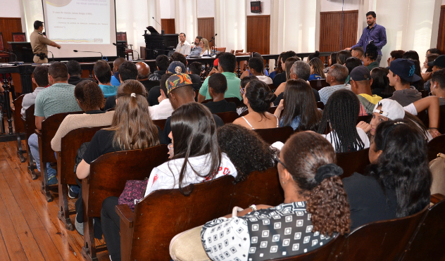 CPI das gangues: A Segurança Pública e o Jovem (28/09/2017 00:00:00)