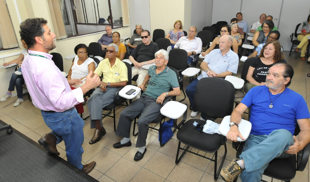 CAC promove capacitação  para integrantes do Câmara Sênior (09/10/2017 00:00:00)