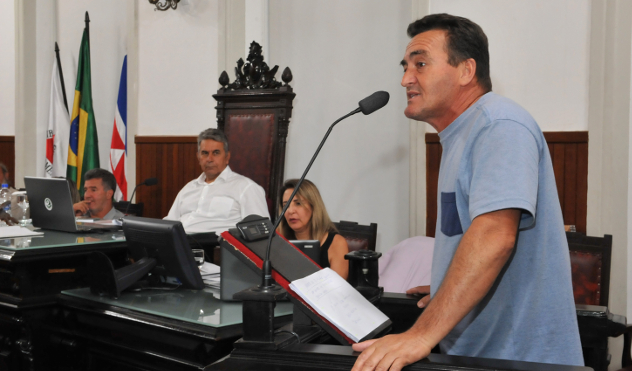 Sindicato cobra do Executivo reajuste salarial dos servidores municipais (19/10/2017 00:00:00)