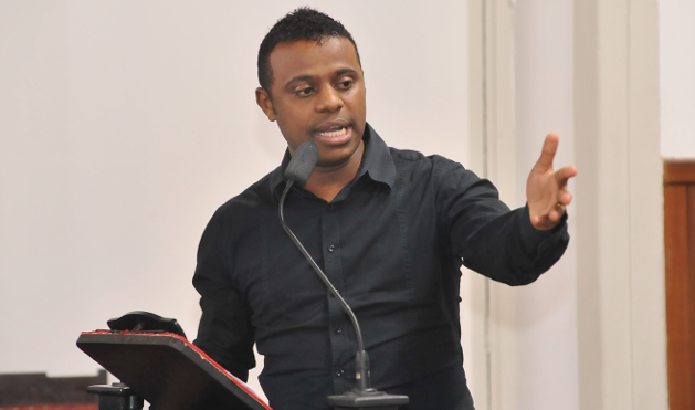 Júlio Obama Jr. quer a criação dos Ecopontos Culturais na cidade (23/11/2017 00:00:00)