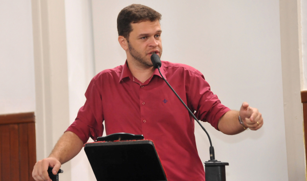 Comissão tenta resolver o impasse das cabines adaptadas (05/12/2017 00:00:00)