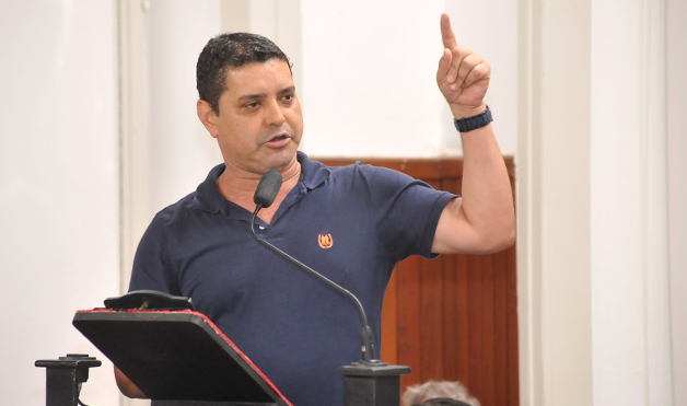 IPVA 2018 - Vereador Cido solicita que parcelamento de 12 vezes seja estendido a todo Estado de Minas (08/01/2018 00:00:00)