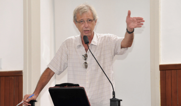 Betão encaminha representação ao Governador de Minas solicitando melhorias para diretores de escolas estaduais (12/01/2018 00:00:00)