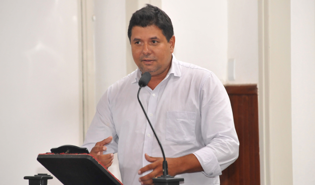 Sancionado projeto de lei que institui penalidades em caso de atrasos em Shows e eventos (16/03/2018 00:00:00)