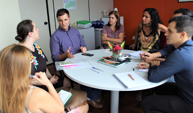 Marlon quer esforço local para garantir licitação da reforma do Grupo Central em abril (19/03/2018 00:00:00)