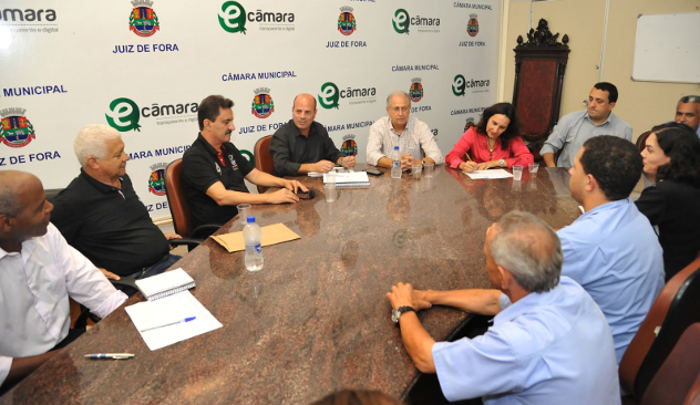 Comissão se reúne com moradores e Settra  para melhorias no transporte urbano (13/04/2018 00:00:00)