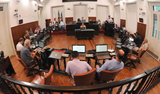 Operação tapa-buraco em debate na Câmara (29/11/2018 00:00:00)