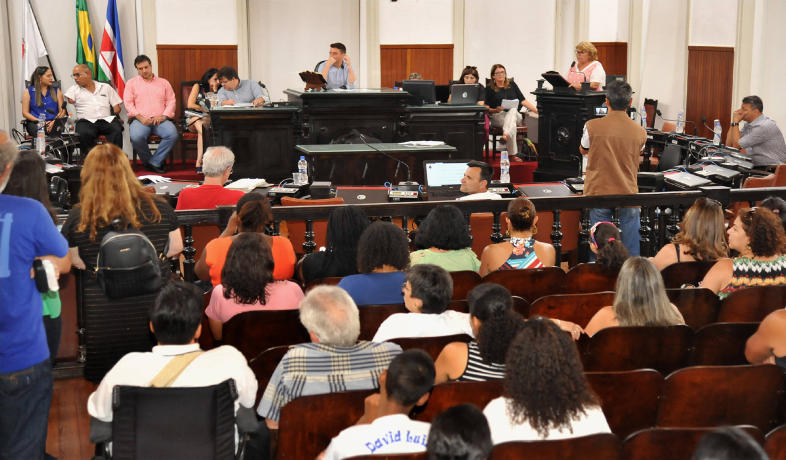 Audiência discute docência compartilhada e esclarece acordo com pais e professores (17/12/2018 00:00:00)
