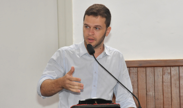 Charlles Evangelista propõe atualização na lei sobre adoção  de praças públicas e esportivas (07/01/2019 00:00:00)