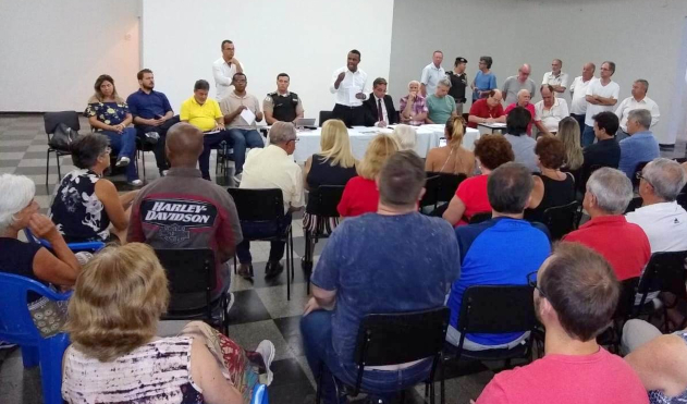 Vereadores participam de reunião promovida no bairro Bom Pastor (13/02/2019 00:00:00)
