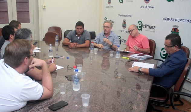 Comissão de Urbanismo realiza encontra com associação de motoristas de aplicativos (15/02/2019 00:00:00)