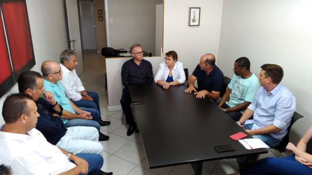 Redução das atividades na Mercedes cria frente parlamentar liderada por Juraci para tratar a causa (19/02/2019 00:00:00)