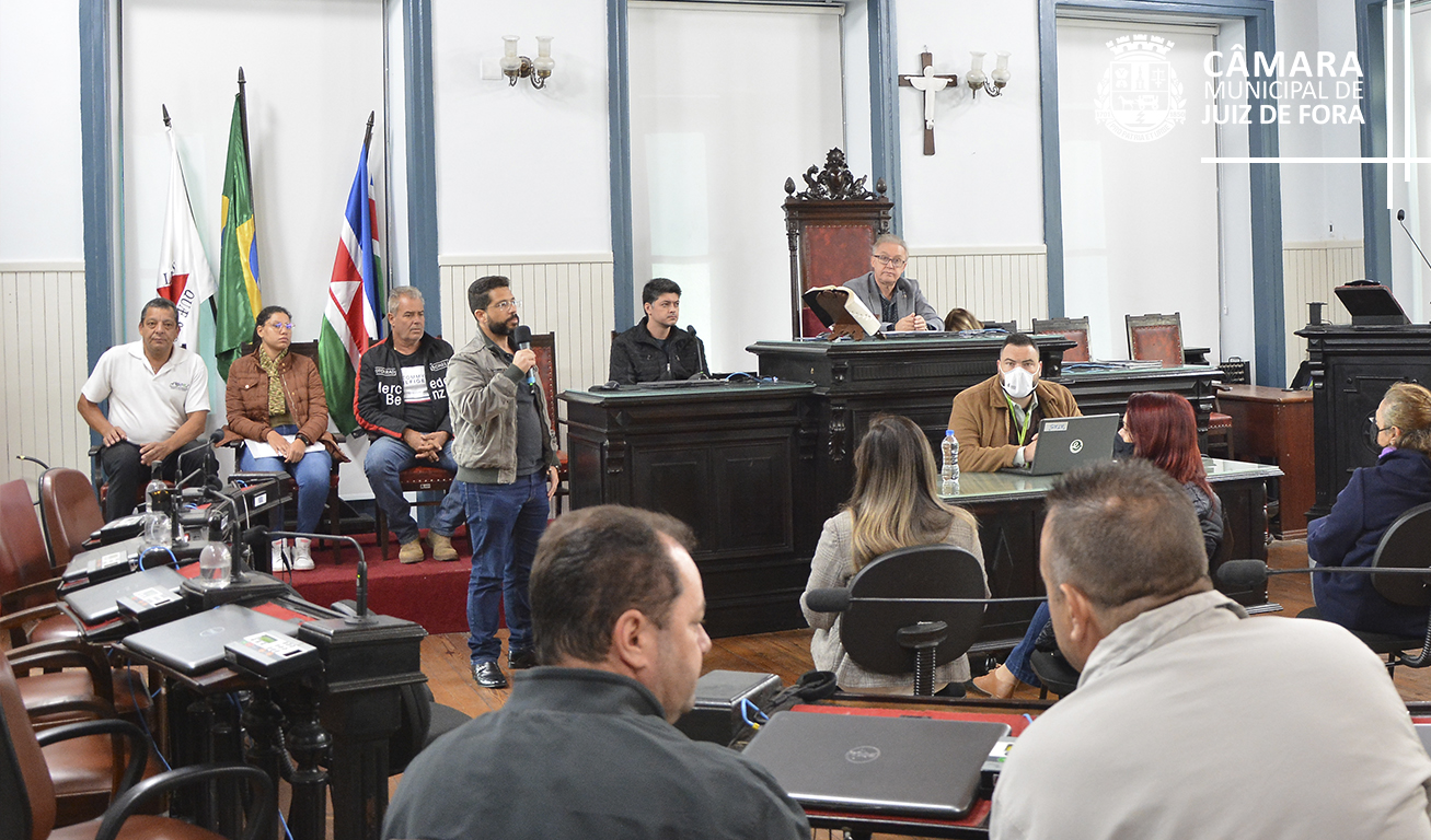 Audiência debate instalação de empresa de transbordo de resíduo (20/05/2022 00:00:00)