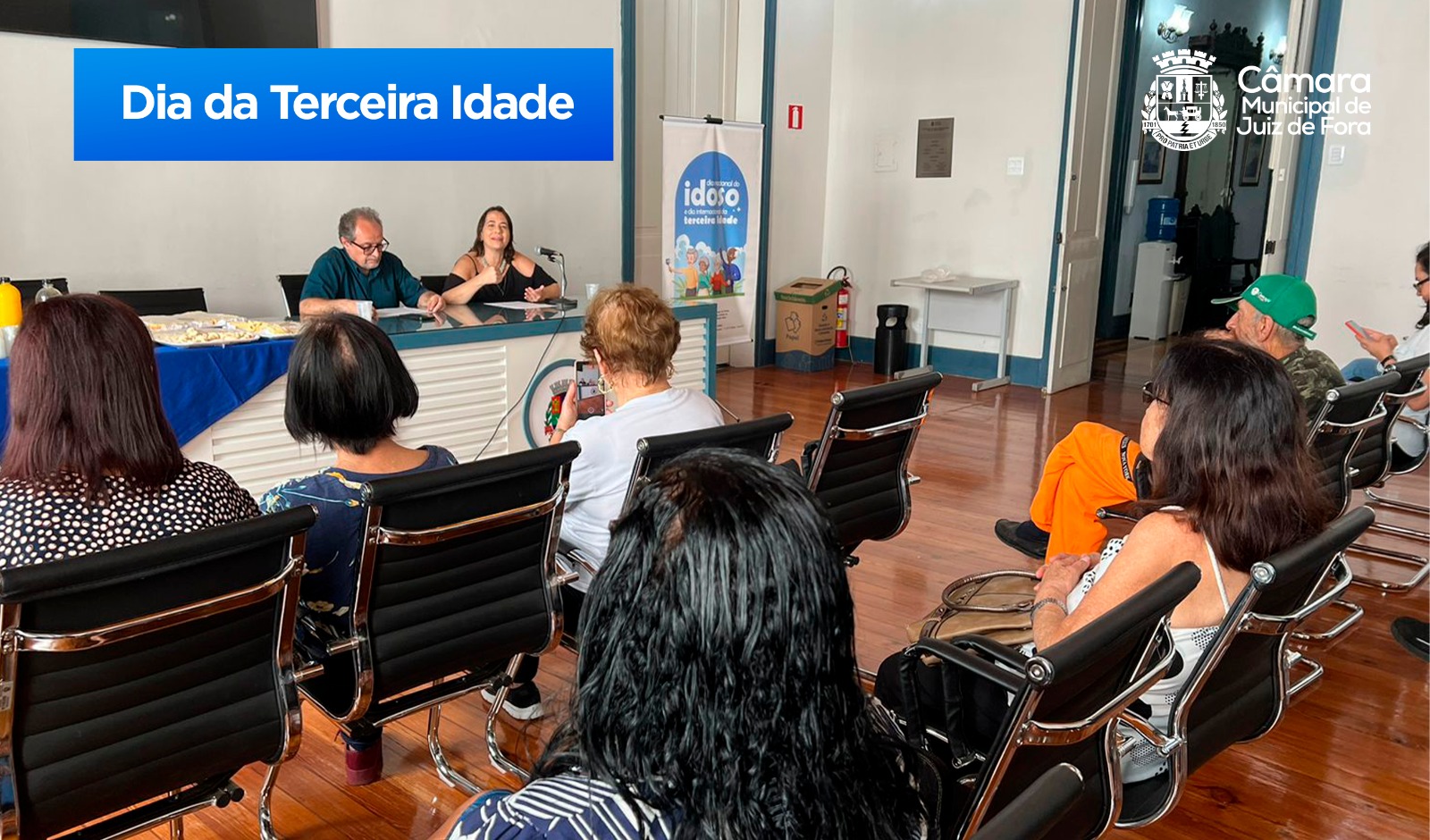 Roda de conversa debate políticas públicas e o envelhecimento na cidade (06/10/2023 00:00:00)