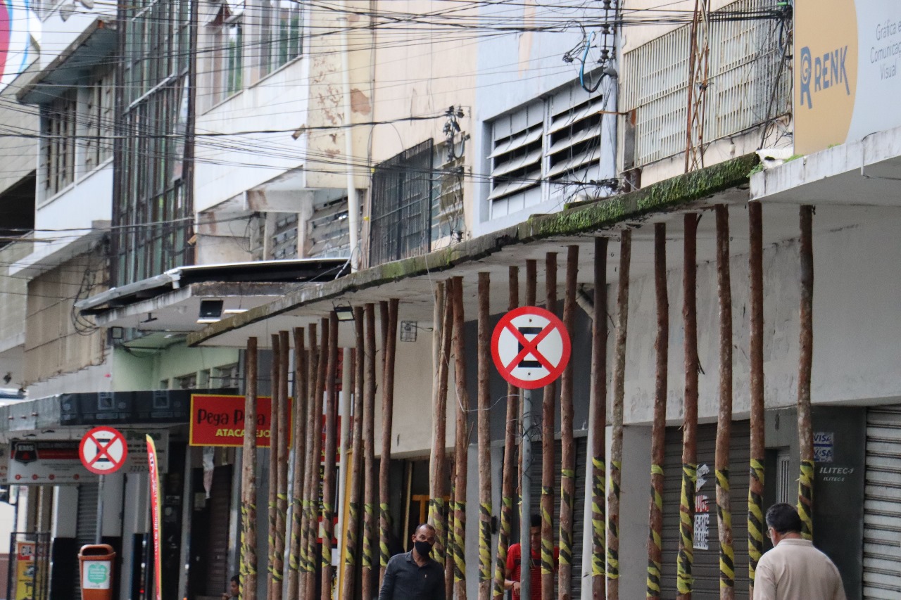 Vereadores querem mais segurança para a população em lei sobre fachadas e marquises (15/01/2025 00:00:00)