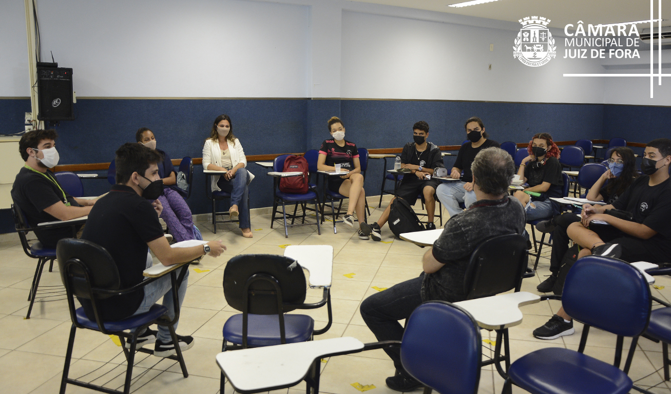 Parlamento Jovem realiza oficina de capacitação (25/04/2022 00:00:00)