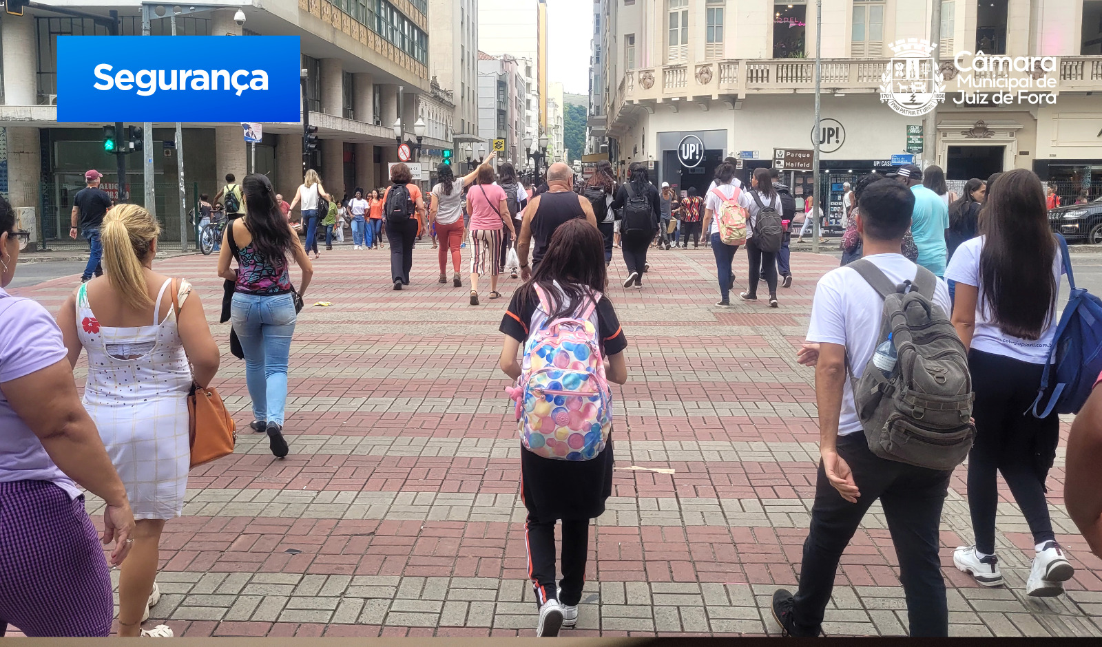 Projeto de lei incentiva contratação de seguranças nas escolas de JF (18/04/2023 00:00:00)