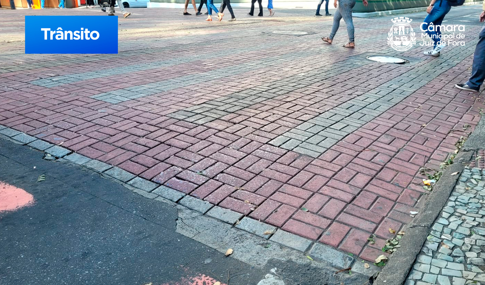 Julinho apresenta PL para construção de faixas de pedestres em escolas (13/07/2023 00:00:00)