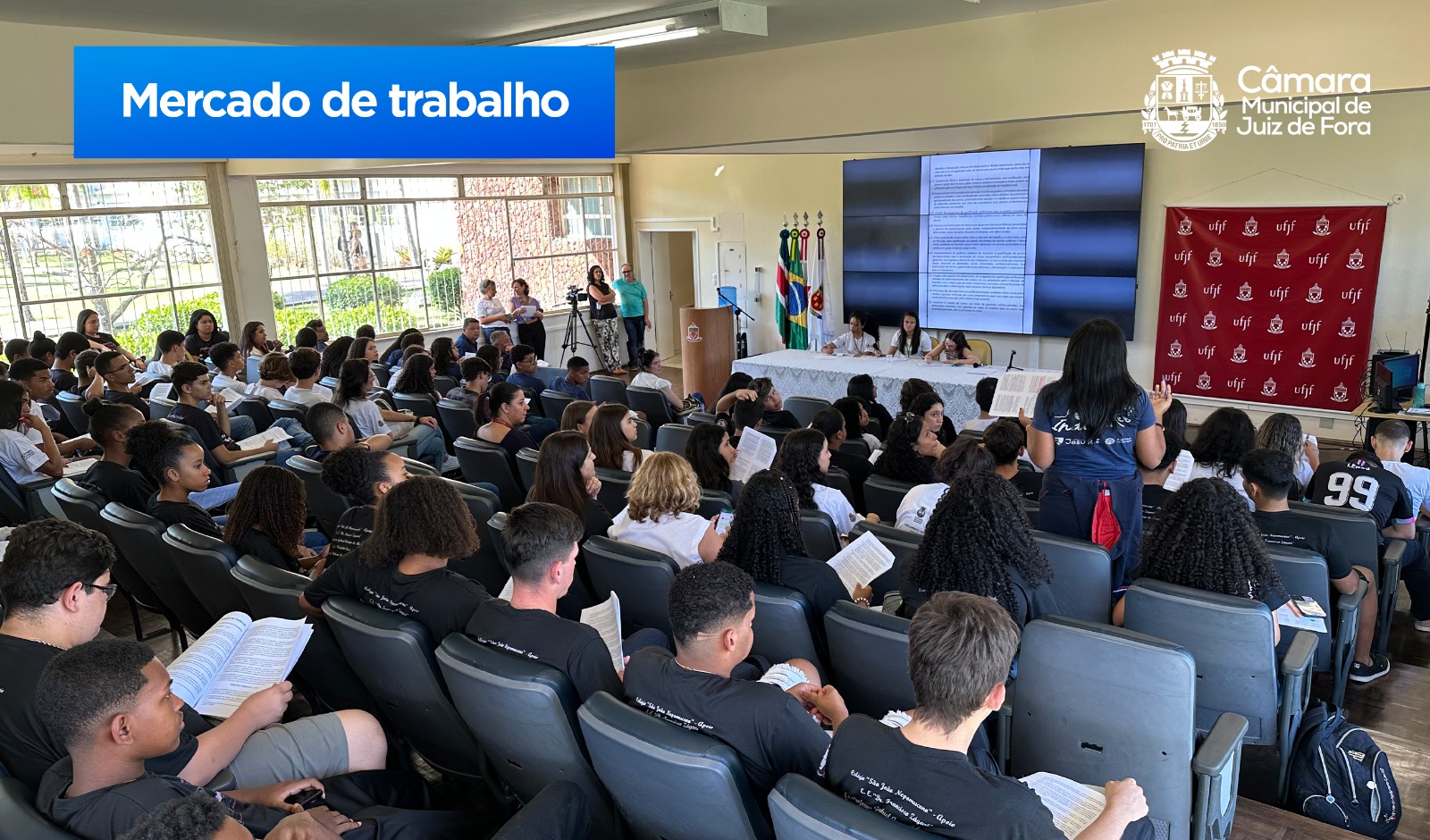 Parlamento Jovem 2023 - Estudantes finalizam preparação para a etapa estadual (14/09/2023 00:00:00)