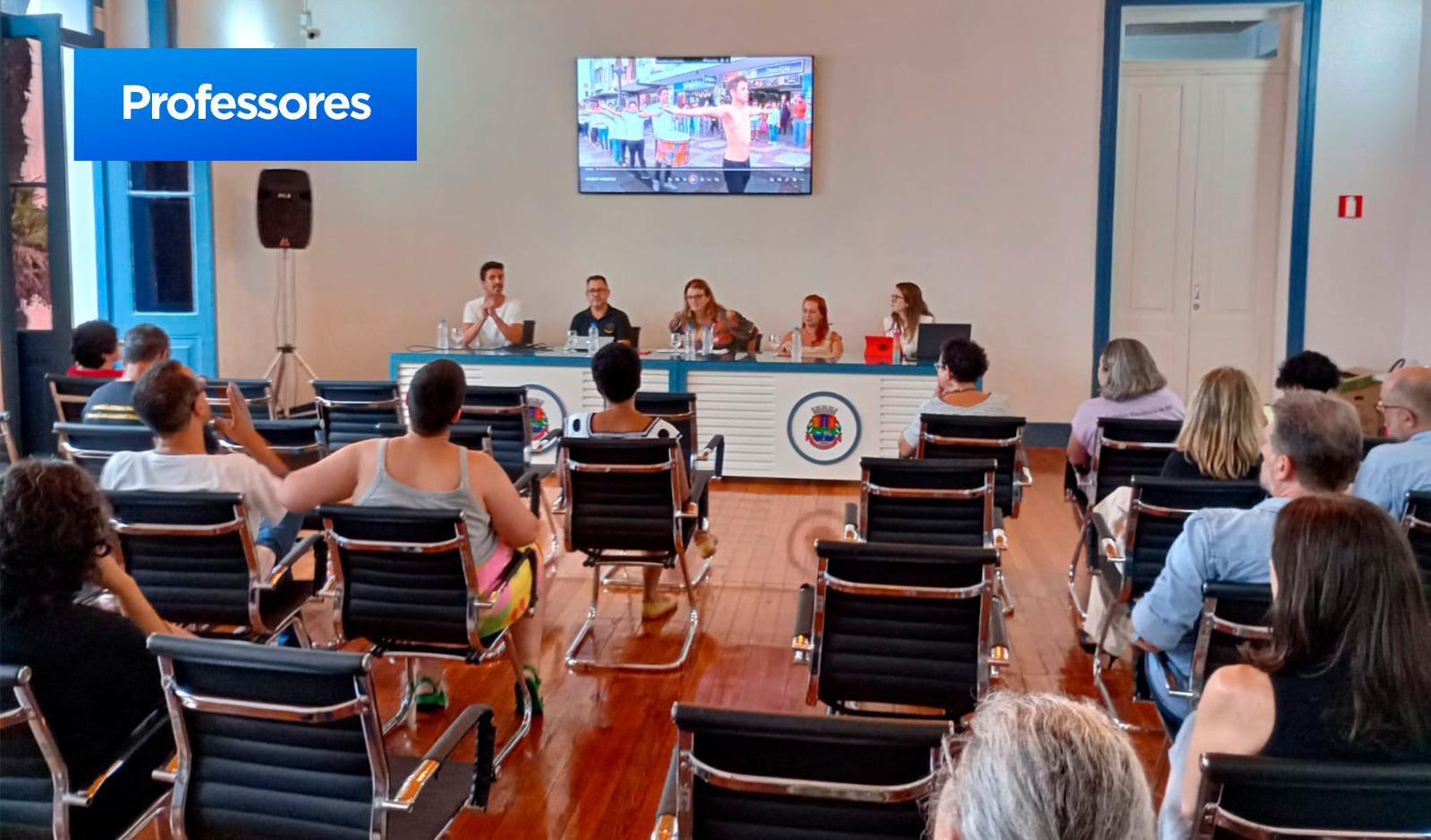 Semana da Educação - Roda de conversa aborda condições de trabalho e formas de ensino (10/10/2023 00:00:00)