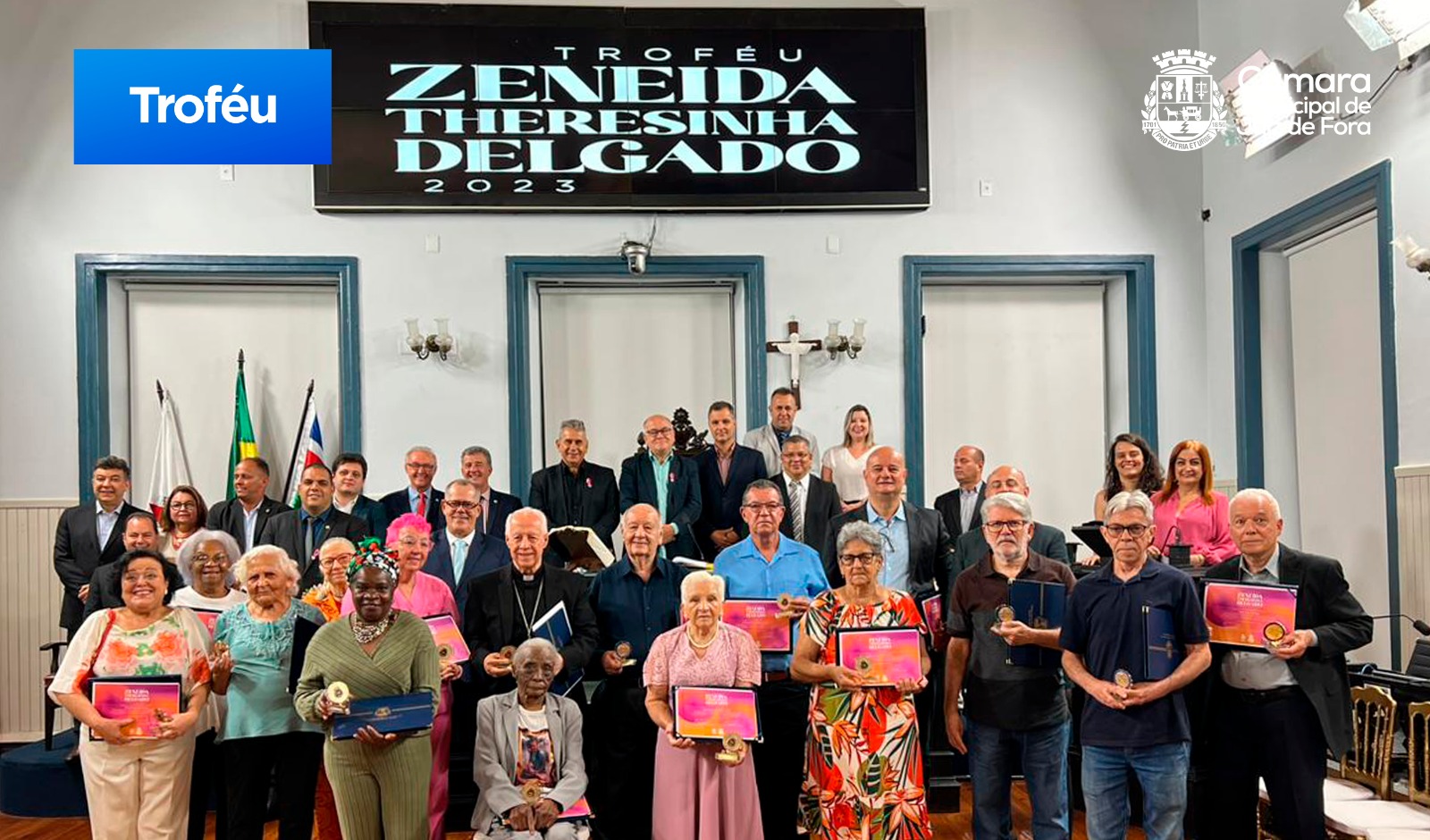 Câmara entrega Troféu Zeneida Theresinha Delgado 2023 a pessoas idosas de JF (18/10/2023 00:00:00)