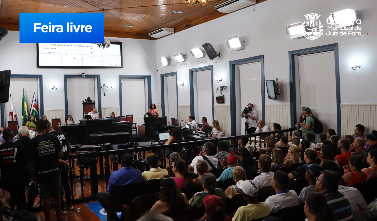 Vereadores e feirantes questionam licitação das feiras em Audiência Pública (30/10/2023 00:00:00)