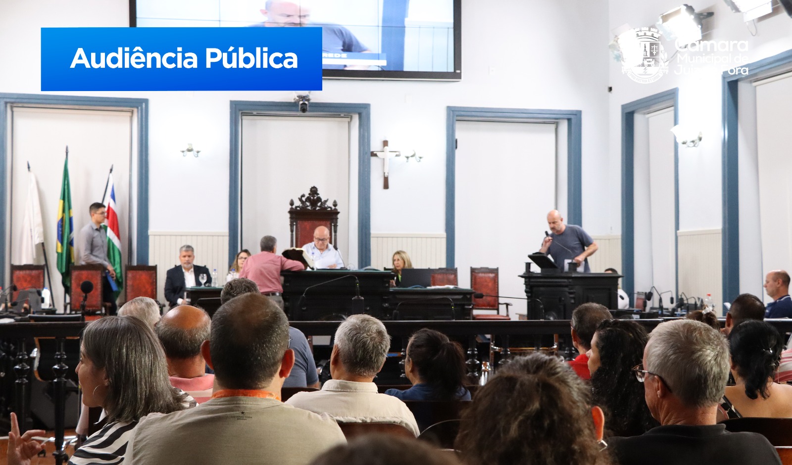 Vereadores e população questionam os critérios para aumento do IPTU 2024 em Audiência Pública (25/04/2024 00:00:00)