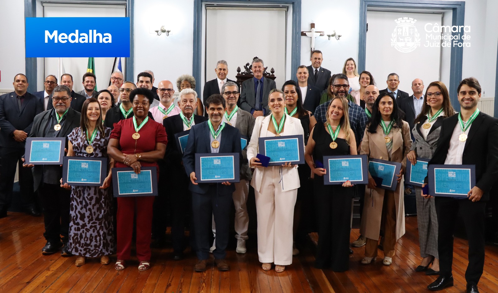 Câmara condecora 19 personalidades com a Medalha Guardiões da Saúde 2024 (26/06/2024 00:00:00)