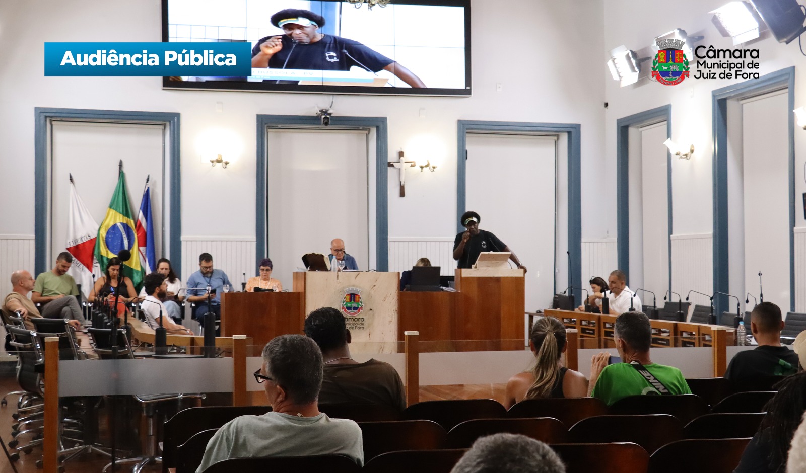 Audiência Pública - Debate discute permanência de galpões de reciclagem na região central de JF (25/03/2026 00:00:00)