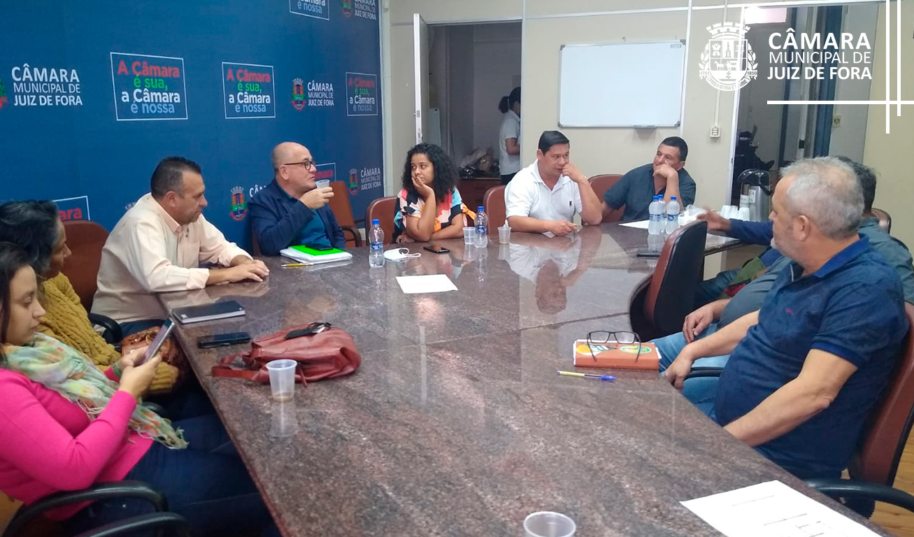 Banheiro para feira da Brasil é aprovado em Comissão de Abastecimento (28/06/2022 00:00:00)