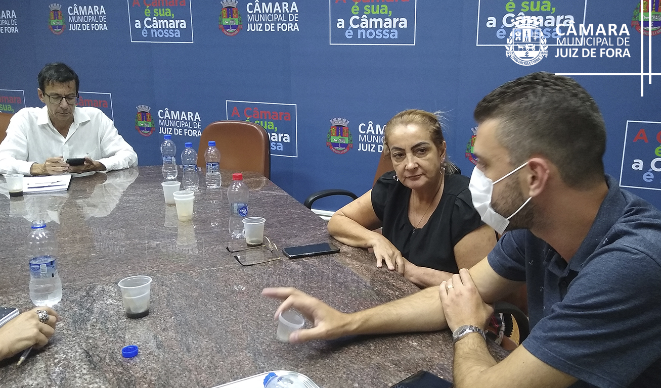 Atendimento em clínicas é discutido na Comissão de Proteção Animal (04/05/2022 00:00:00)