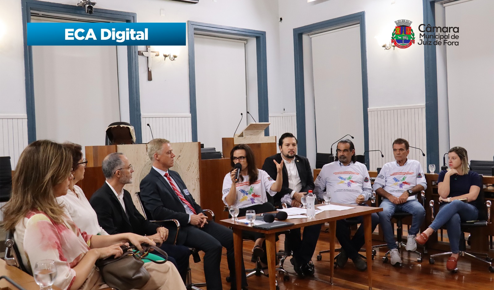 Mesa de Diálogo - Comissão de Defesa da Criança promove seminário (14/04/2026 00:00:00)