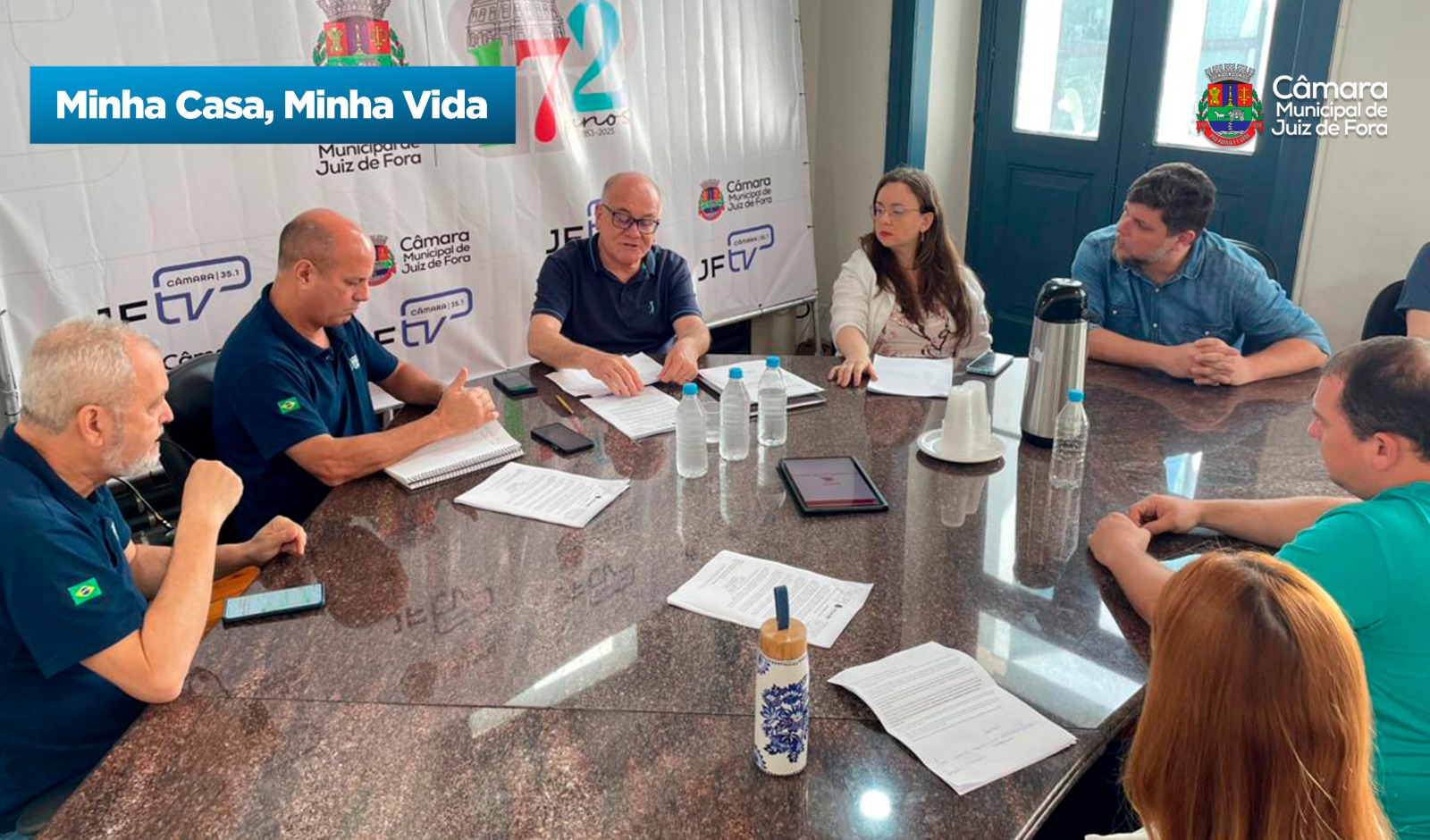 Comissão Especial do Programa Minha Casa Minha Vida se reuniu com representantes de bairro (19/09/2025 00:00:00)
