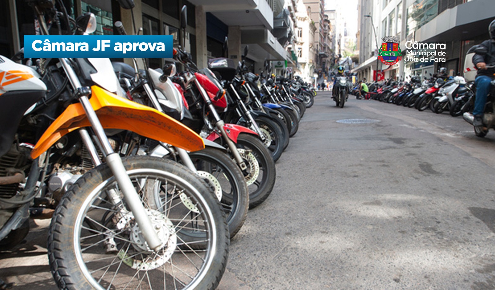 Câmara JF aprova - Ampliação de vagas para motocicletas na Área Azul (20/03/2026 00:00:00)