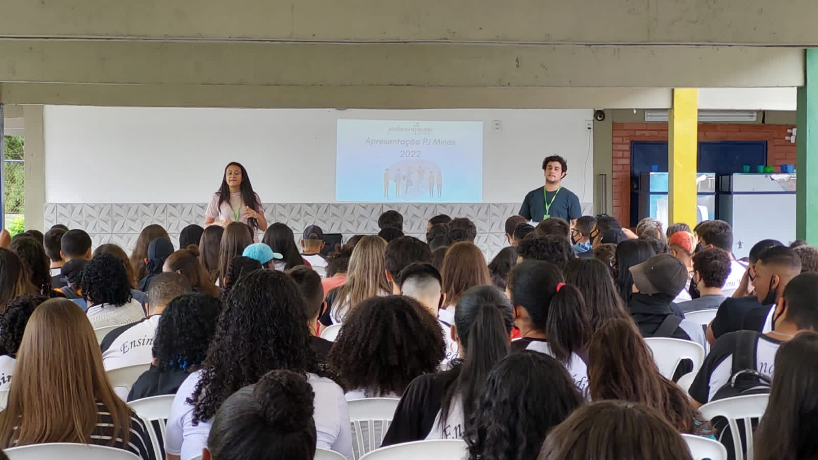 Parlamento Jovem faz apresentações nas escolas (06/04/2022 00:00:00)