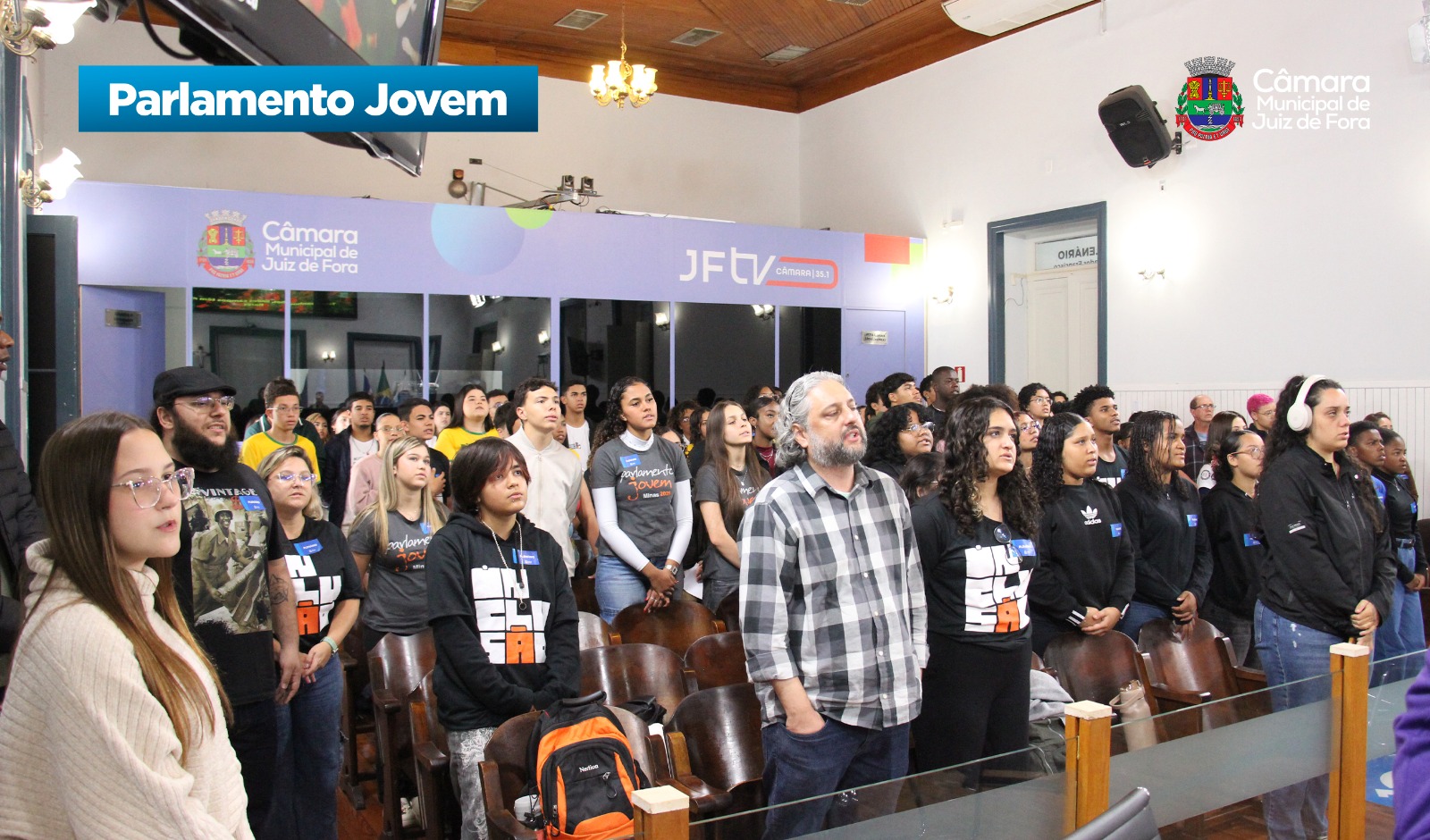 Parlamento Jovem de Minas - Estudantes propõem Libras e Braille como disciplinas obrigatórias na escola (13/08/2026 00:00:00)