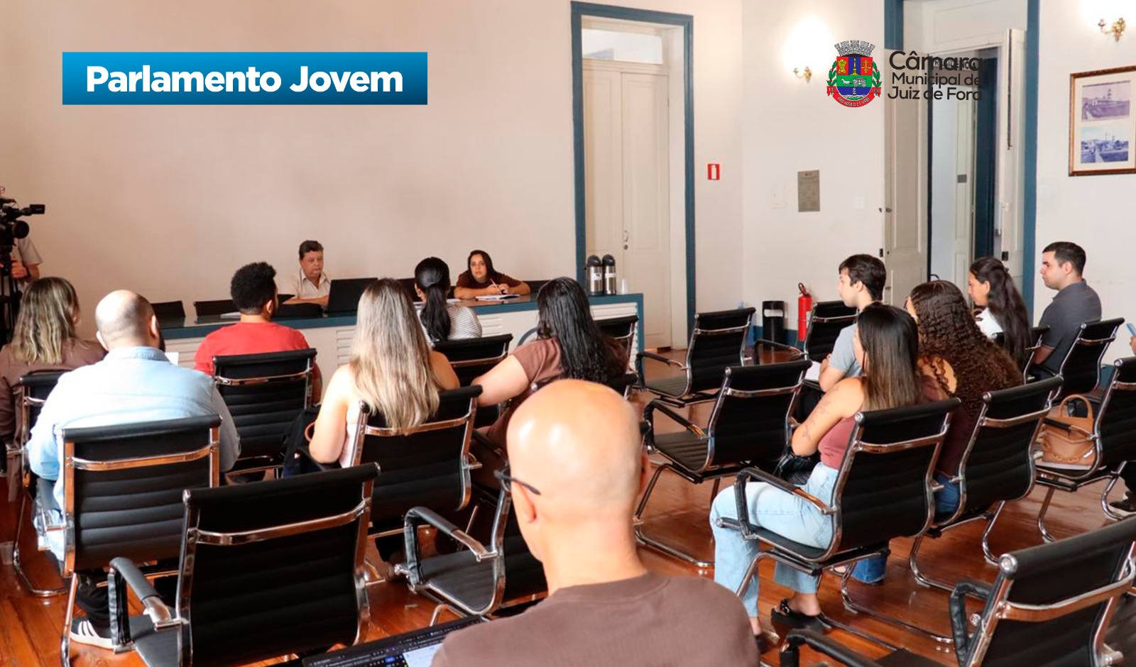 Parlamento Jovem - Câmara apresenta regulamento para coordenadores (26/03/2026 00:00:00)